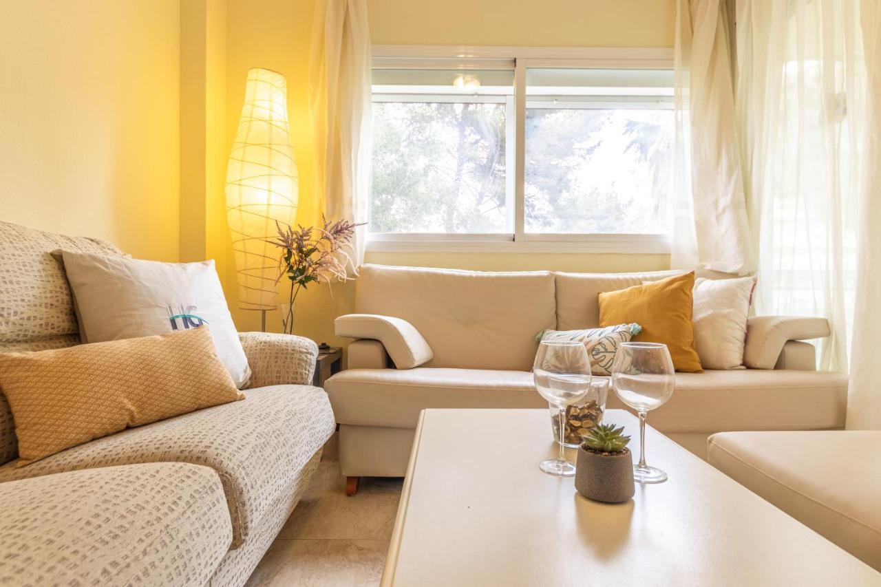 Apartament Homes & Go Golden Pineda *